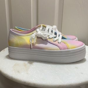 Steve Madden Bobbi Platform Sneakers. Size 9.5. New With Tag.